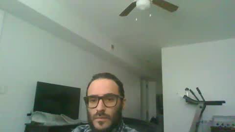 Snapshot of dream1dog chatting on 01-10-25, 07:00 dream1dog online show from 01-10-25, 07:00