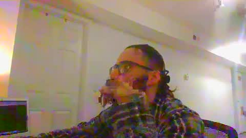 Snapshot of dream1dog chatting on 01-18-25, 11:22 dream1dog online show from 01-18-25, 11:22