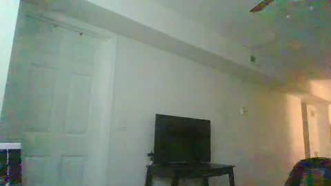 Snapshot of dream1dog chatting on 02-06-25, 02:58 dream1dog online show from 02-06-25, 02:58