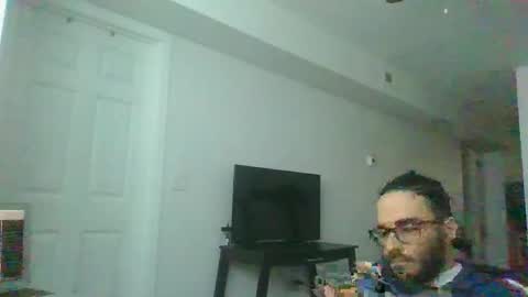 Snapshot of dream1dog chatting on 02-06-25, 09:17 dream1dog online show from 02-06-25, 09:17