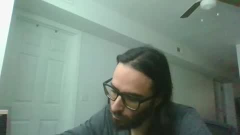 Snapshot of dream1dog chatting on 03-10-25, 02:05 dream1dog online show from 03-10-25, 02:05
