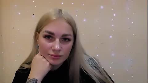 dream_dolly_ online show from 10-02-25, 10:33