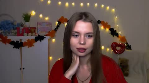 Snapshot of dream_mari chatting on 10-21-25, 05:30 Mari online show from 10-21-25, 05:30