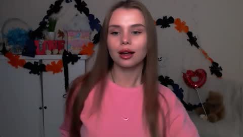 Snapshot of dream_mari chatting on 11-03-25, 06:47 Mari online show from 11-03-25, 06:47