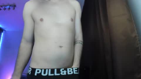 Johnny online show from 04-08-26, 06:41