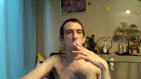 Snapshot of dreamguy38 chatting on 10-21-25, 07:20 dreamguy38 online show from 10-21-25, 07:20