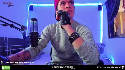 Snapshot of dreamhunterdz chatting on 01-06-25, 09:43 Your lord. - ONLINE 1500 Pm to 2100 Pm - New York Hour online show from 01-06-25, 09:43