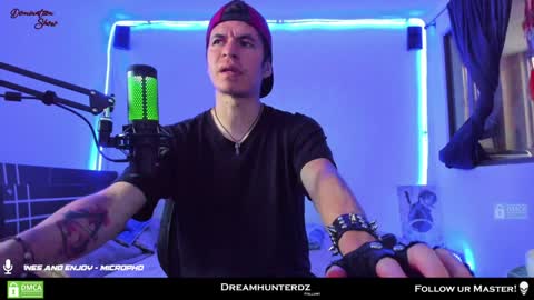 Snapshot of dreamhunterdz chatting on 01-10-25, 10:04 Your lord. - ONLINE 1500 Pm to 2100 Pm - New York Hour online show from 01-10-25, 10:04