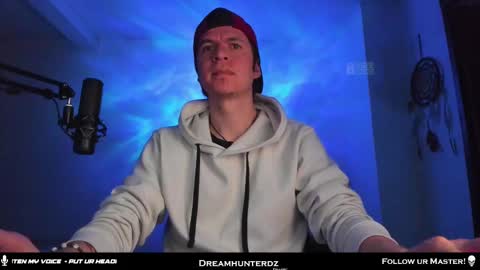 Snapshot of dreamhunterdz chatting on 09-20-25, 12:44 Your lord. - ONLINE 1500 Pm to 2100 Pm - New York Hour online show from 09-20-25, 12:44