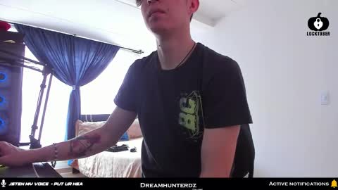 Snapshot of dreamhunterdz chatting on 11-01-25, 08:00 Your lord. - ONLINE 1500 Pm to 2100 Pm - New York Hour online show from 11-01-25, 08:00