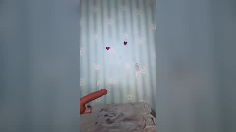 Snapshot of dreamkaren_ chatting on 01-05-26, 06:44 Karina online show from 01-05-26, 06:44