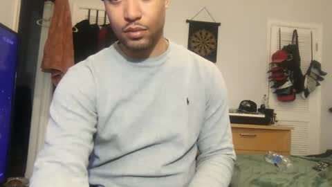 Snapshot of dreamoflucy chatting on 02-19-25, 04:22 Dream online show from 02-19-25, 04:22