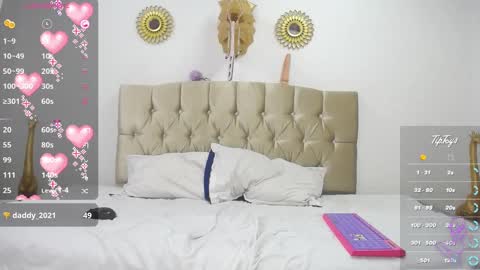 Sophia online show from 02-17-25, 09:52