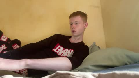 dreamy_devi1 online show from 04-04-26, 10:35