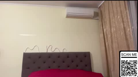 Mila online show from 11-01-25, 05:26