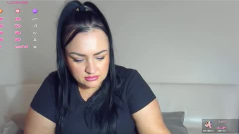 dreamyhousewife1 online show from 10-16-25, 04:52