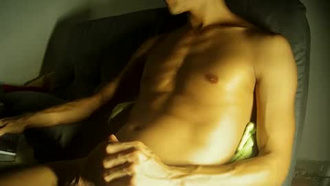 Snapshot of drewlin chatting on 02-07-25, 11:45 DrewLin online show from 02-07-25, 11:45