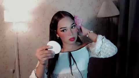 Dreyana online show from 10-23-25, 02:33