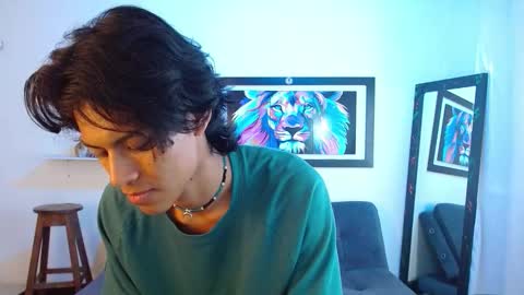 Snapshot of dreyk20 chatting on 10-29-25, 02:52 Dreyk online show from 10-29-25, 02:52