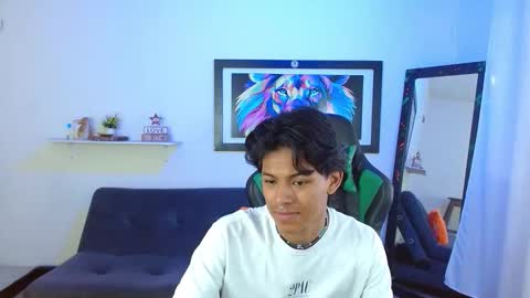 Snapshot of dreyk20 chatting on 11-11-25, 03:01 Dreyk online show from 11-11-25, 03:01