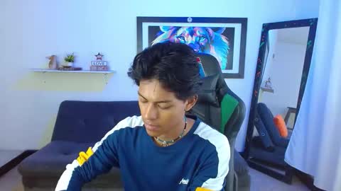 Snapshot of dreyk20 chatting on 11-13-25, 01:43 Dreyk online show from 11-13-25, 01:43