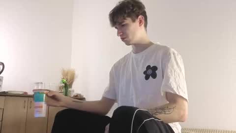 Mark online show from 01-05-26, 06:22