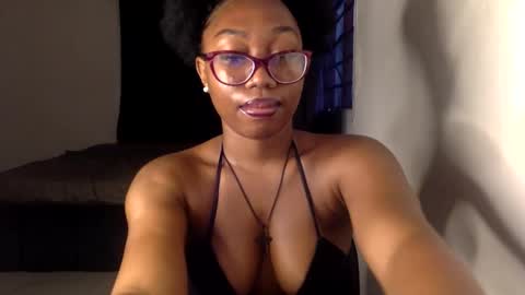 Snapshot of dripping_lunaa chatting on 02-20-26, 06:26 luna online show from 02-20-26, 06:26