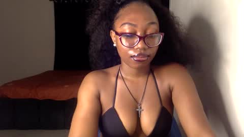 Snapshot of dripping_lunaa chatting on 02-24-26, 04:54 luna online show from 02-24-26, 04:54