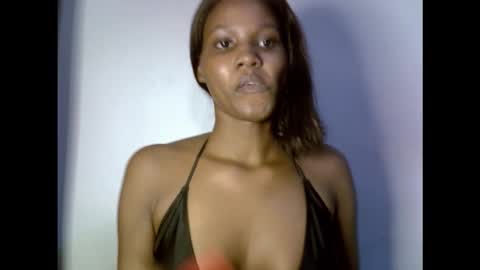 Snapshot of drippingpussy__ chatting on 10-14-25, 10:54 drippingpussy__ online show from 10-14-25, 10:54