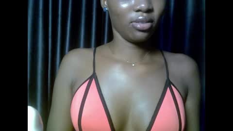 Snapshot of drippingpussy__ chatting on 11-10-25, 07:46 drippingpussy__ online show from 11-10-25, 07:46