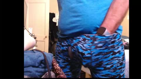 Snapshot of drmbigg chatting on 02-18-26, 06:26 Hello Hope you enjoy what you see. I love attention in dirty talk and tips thickcock edging precum dirtyTalk C2C online show from 02-18-26, 06:26