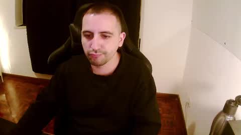 Snapshot of droooooones chatting on 02-11-25, 11:54 droooooones online show from 02-11-25, 11:54