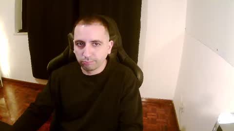 Snapshot of droooooones chatting on 03-01-25, 09:26 droooooones online show from 03-01-25, 09:26