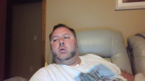 Snapshot of drow0909 chatting on 10-30-25, 11:33 Drow online show from 10-30-25, 11:33