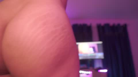 Trixy  Latex Doll online show from 12-05-24, 08:11