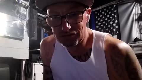 Snapshot of dsmock chatting on 02-27-26, 11:43 dsmock online show from 02-27-26, 11:43