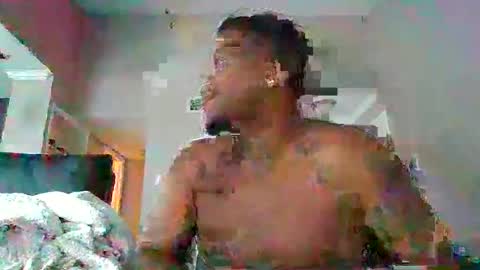 Snapshot of dsmoov_ chatting on 11-14-25, 04:49 SmoovFanz online show from 11-14-25, 04:49