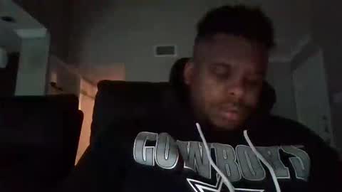 Snapshot of dsmoov_ chatting on 12-04-25, 05:43 SmoovFanz online show from 12-04-25, 05:43