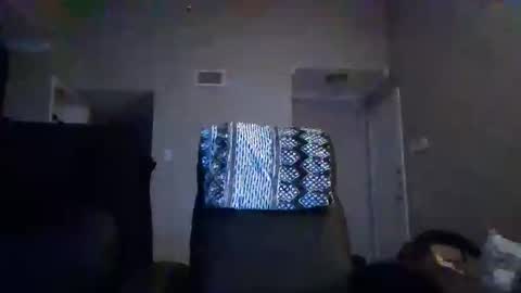 Snapshot of dsmoov_ chatting on 12-18-25, 03:23 SmoovFanz online show from 12-18-25, 03:23