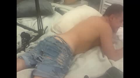 Snapshot of dudebrocuz69 chatting on 02-20-26, 07:10 Dude online show from 02-20-26, 07:10