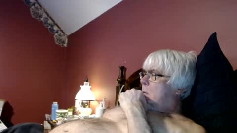 Doug online show from 03-11-25, 01:59