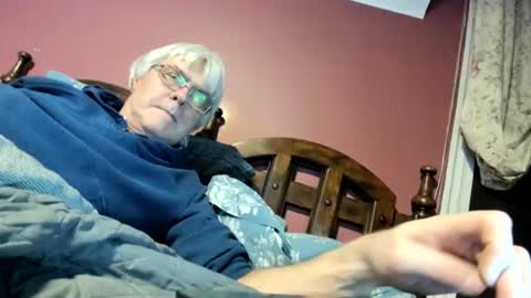 Snapshot of dug38 chatting on 02-09-26, 02:26 Doug online show from 02-09-26, 02:26