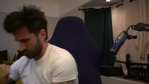 Duke online show from 11-23-25, 02:44