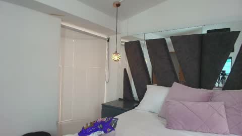  Dulce Candy  online show from 11-09-25, 12:47