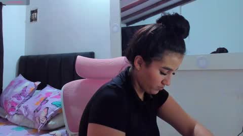 Dulce  online show from 02-24-25, 10:36