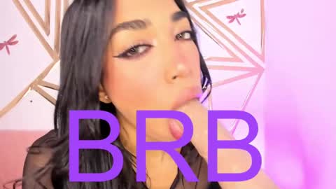 Snapshot of dulce_brown01 chatting on 11-06-25, 01:23 Dulce online show from 11-06-25, 01:23