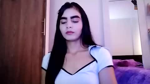 dulce_lucero online show from 12-03-24, 05:55