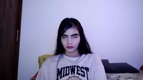 dulce_lucero online show from 01-14-25, 06:07