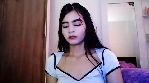 dulce_lucero online show from 02-03-25, 05:56