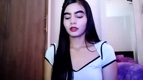 dulce_lucero online show from 02-16-25, 03:59